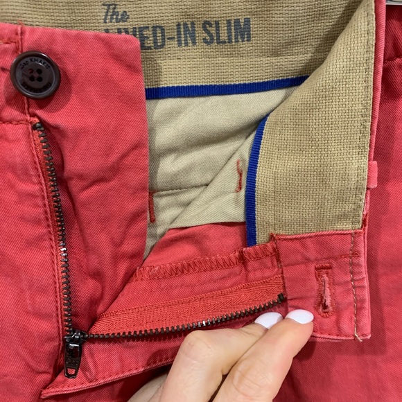 Gap The lived in slim chino in faded red Sz 31 - Picture 5 of 8